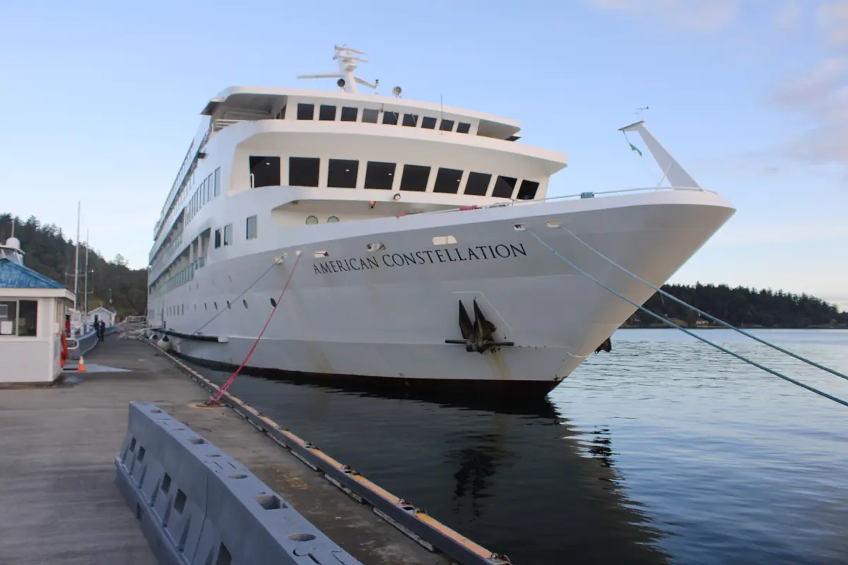 A small cruise ship at the dock in Friday Harbor